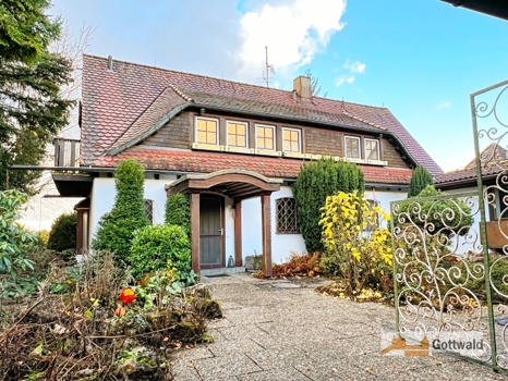 Vorderansicht vom Innenhof