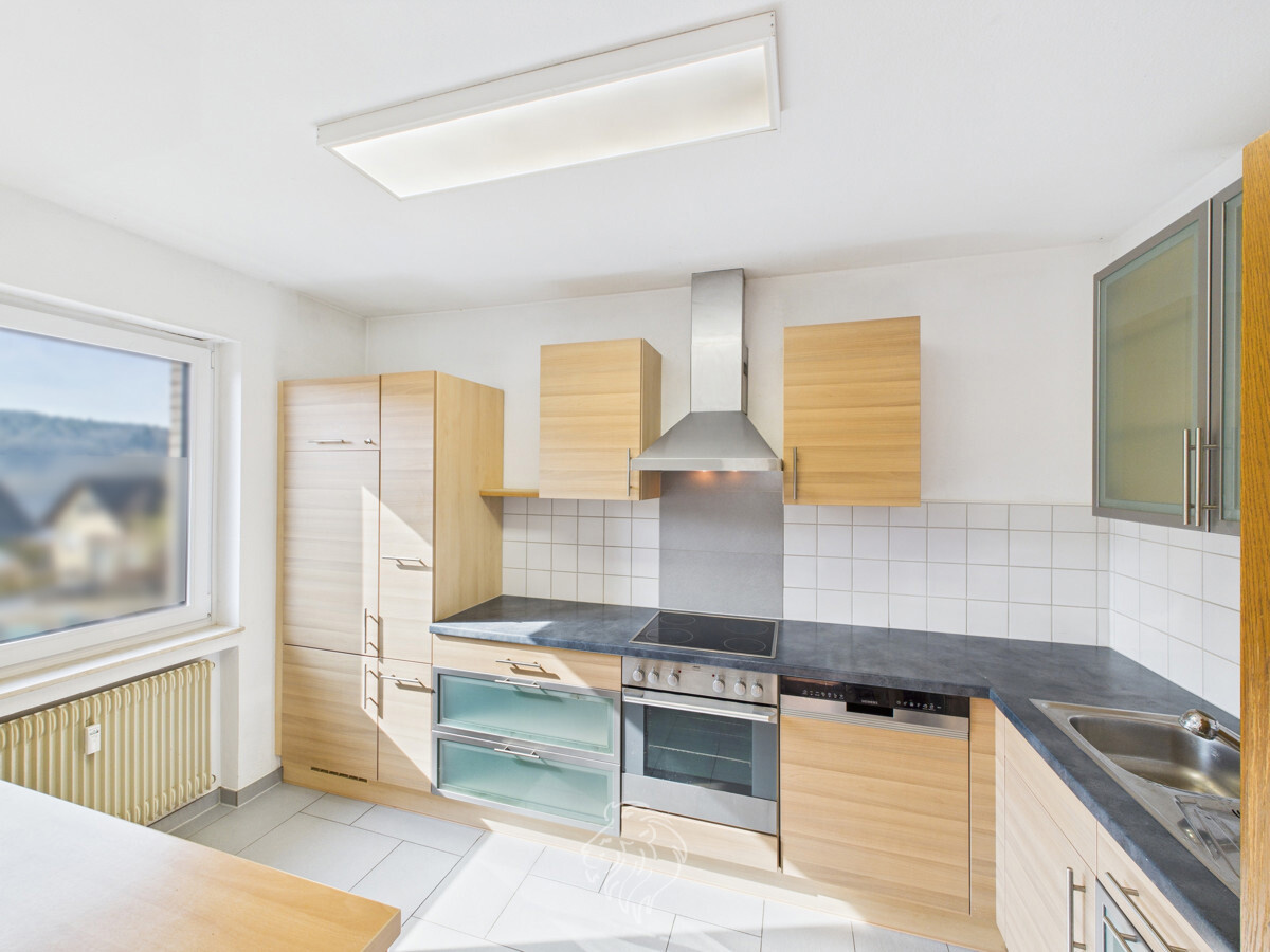 Haus links, EG: Küche (im KP inklusive)