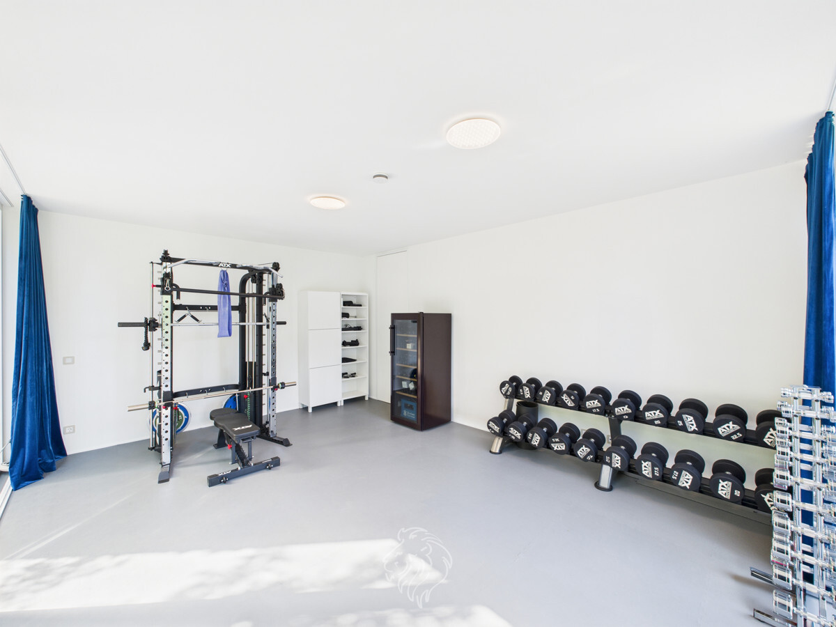 Fitnessraum 2.UG (Perspektivenwechsel) 