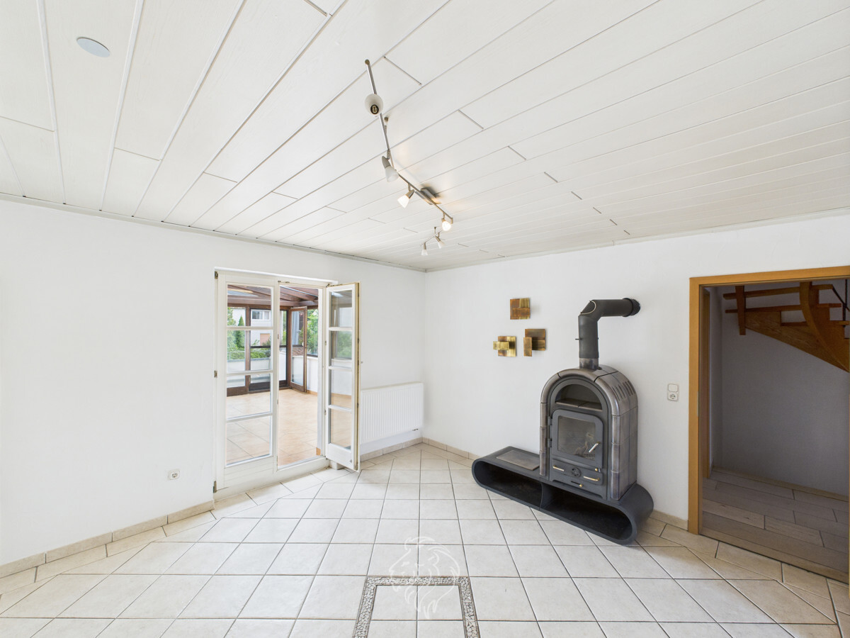 Essbereich mit Kamin OG