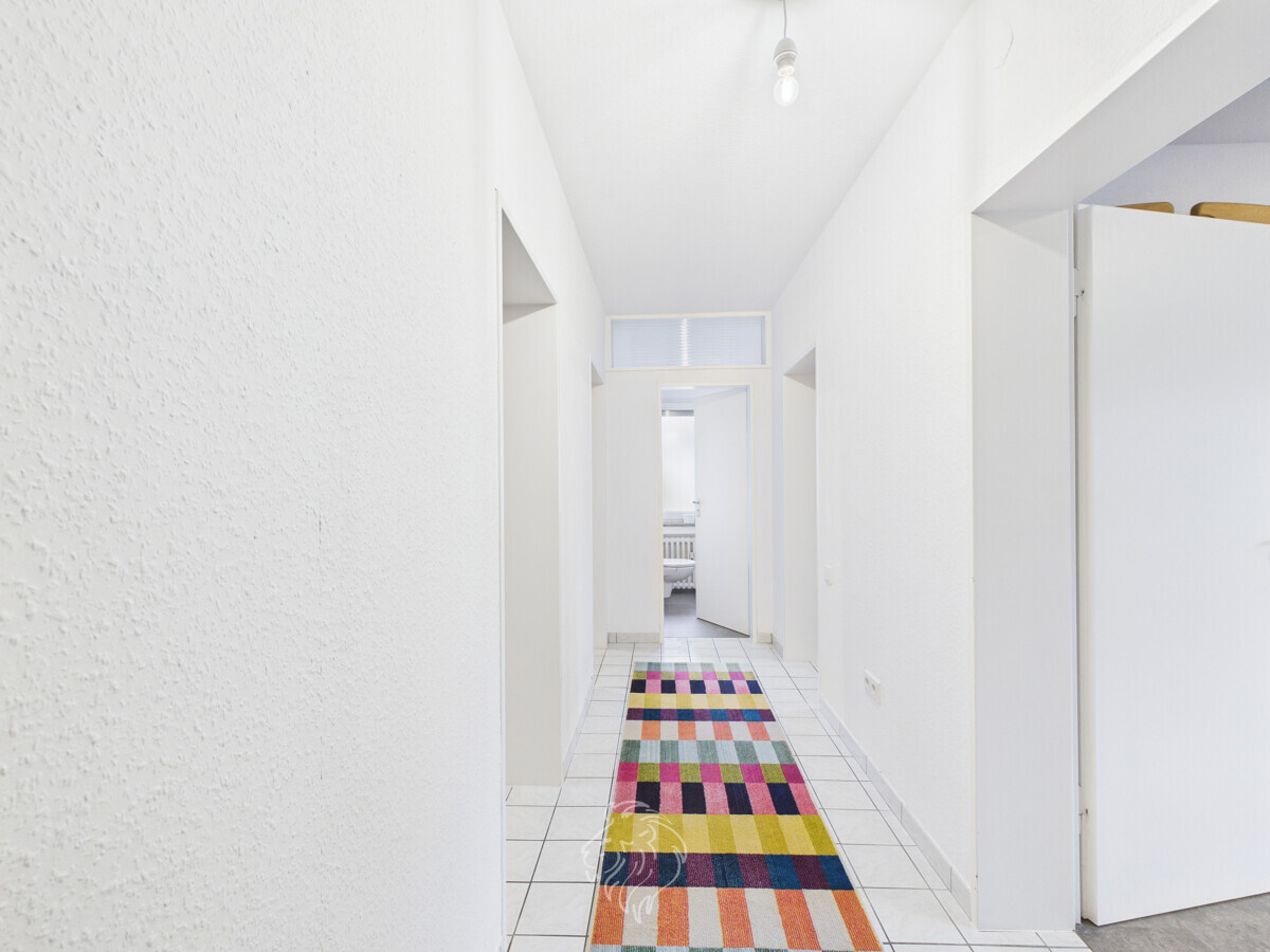 Wohnung 1.OG links / Flur