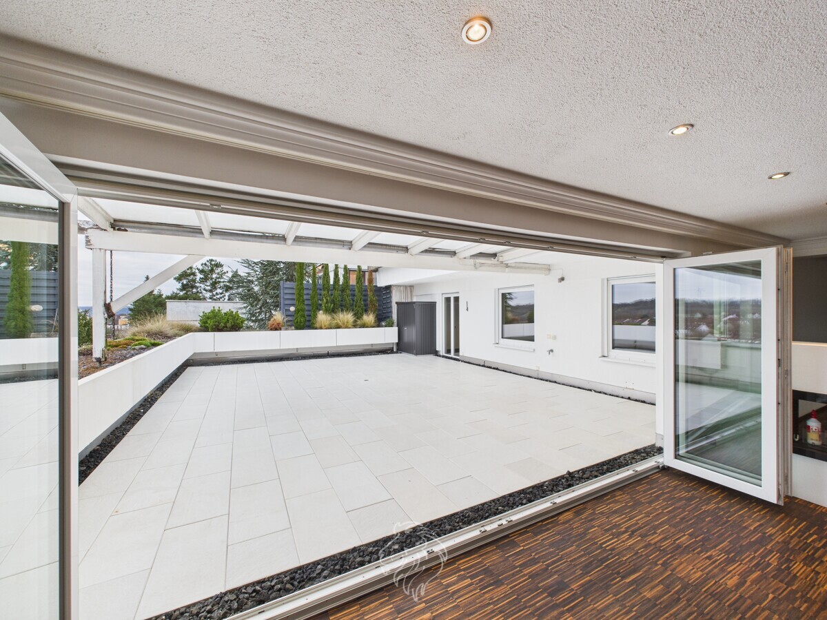 Austritt auf die Terrasse 