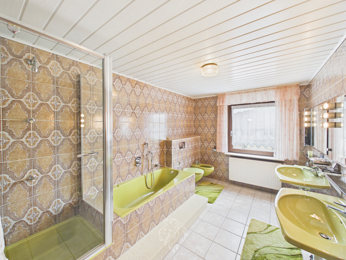 Badezimmer EG 