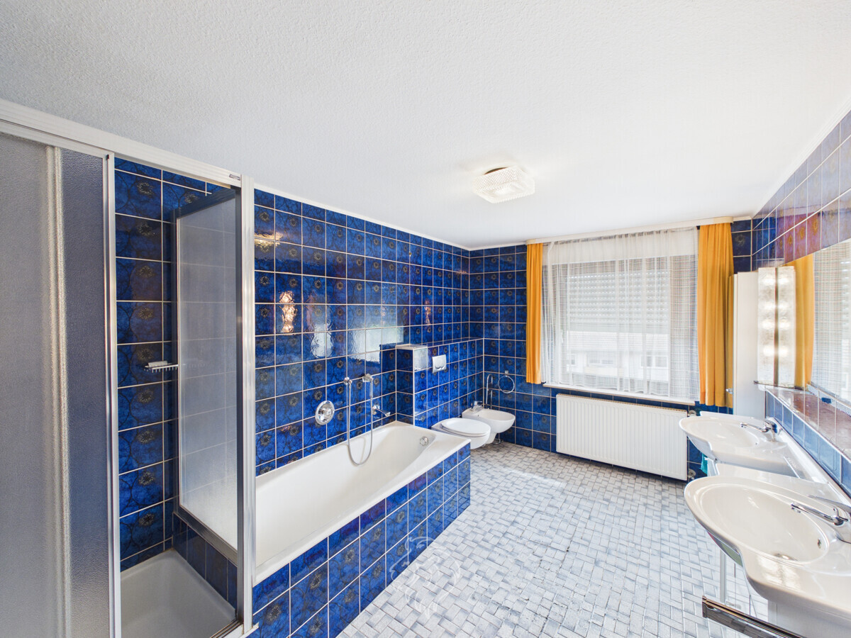 Badezimmer 1.OG 