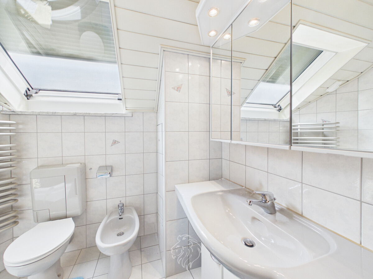 Badezimmer DG 