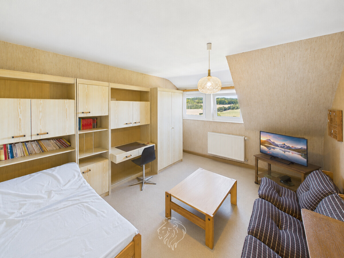 Schlafzimmer OG rechtes Haus