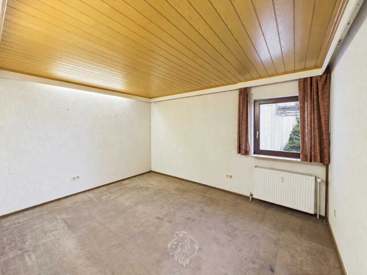 Schlafzimmer UG