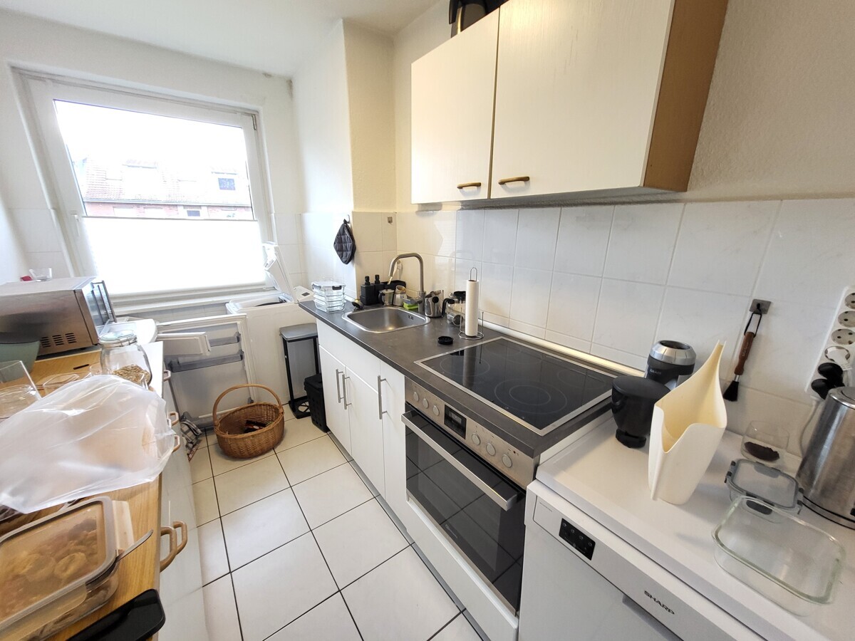 Nähe Uni: Zentrale 2 Zimmer-Etagenwohnung in 23562 Lübeck - St. Jürgen, Kahlhors ... - Photo 3