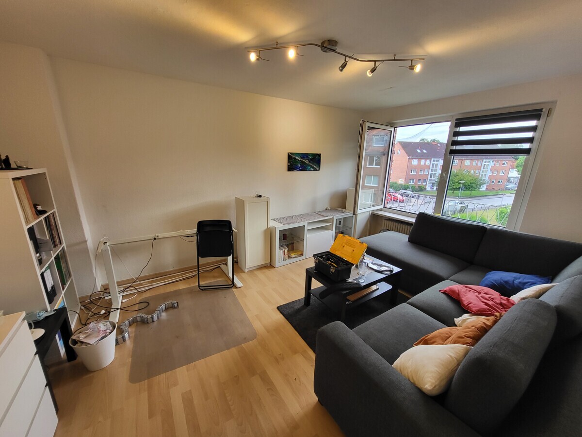 Nähe Uni: Zentrale 2 Zimmer-Etagenwohnung in 23562 Lübeck - St. Jürgen, Kahlhors ... - Photo 1