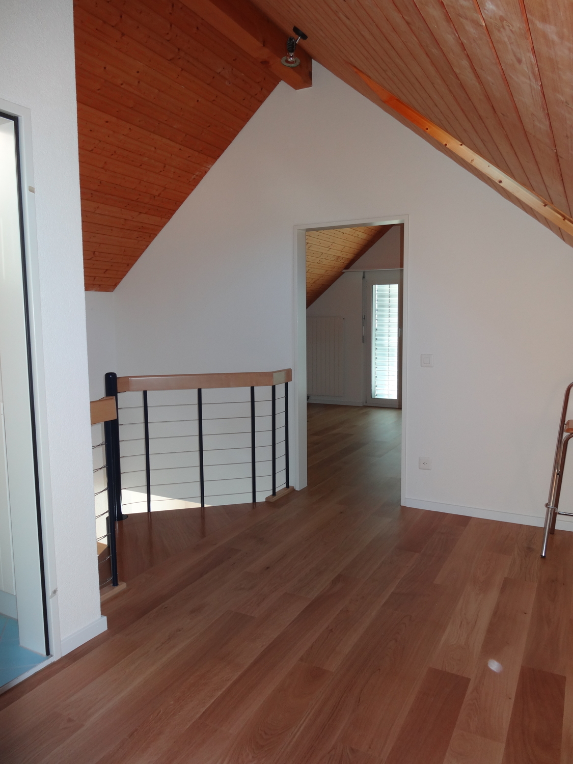 12- Zwischenraum Dachgeschoss z.B. für Büro - DSC09033