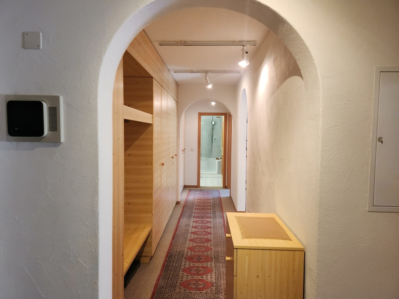 Eingang Zimmer und Bad