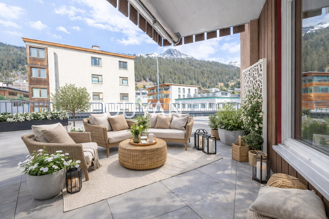 Terrasse visualisiert (KI bearbeitet)