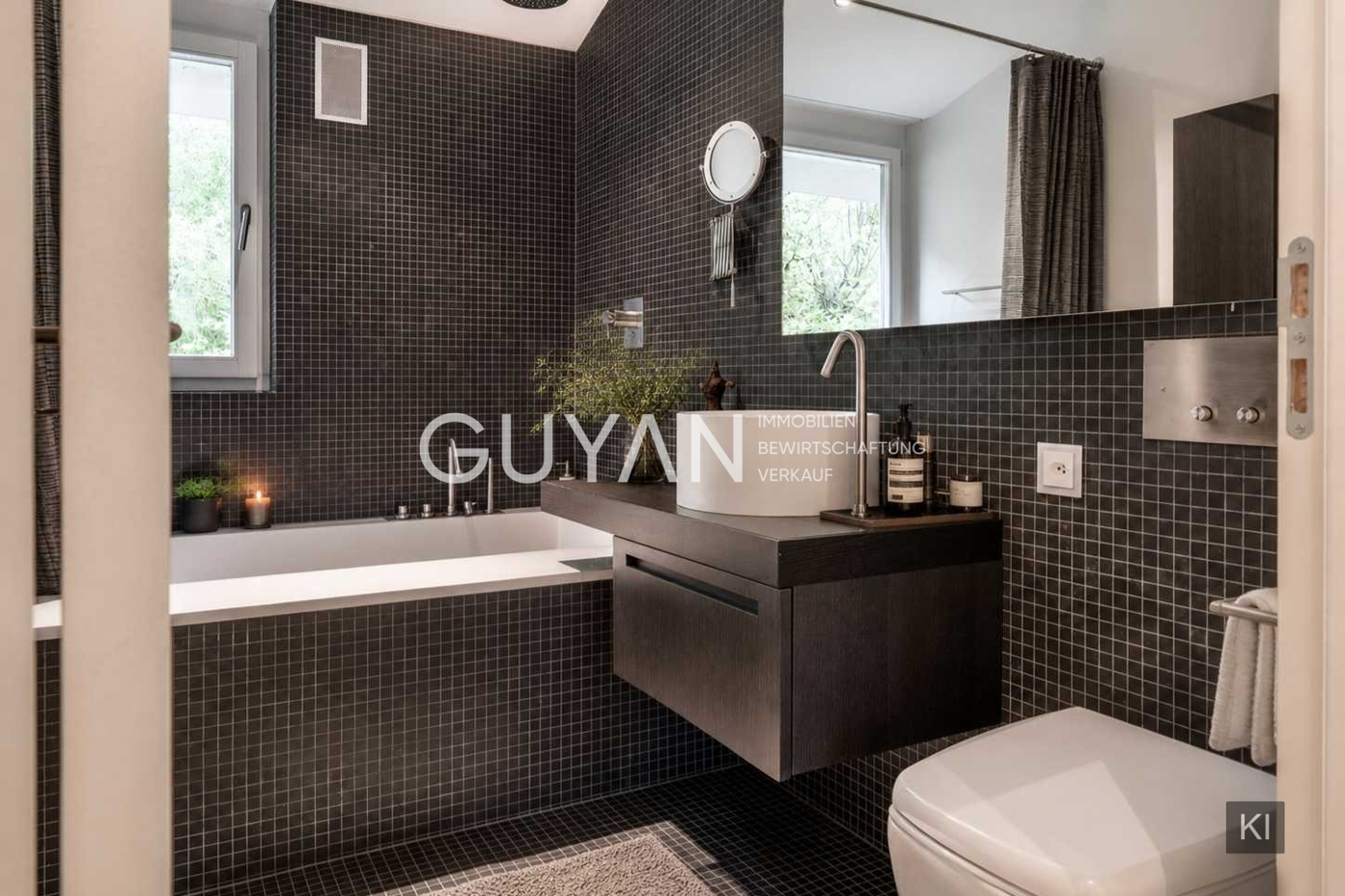 Badezimmer (Badewanne) KI