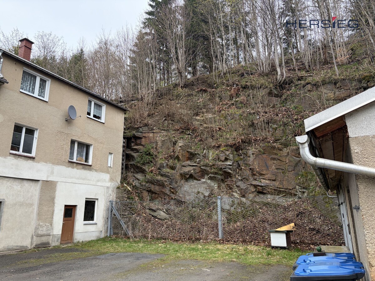 Hof und Parkmöglichkeiten