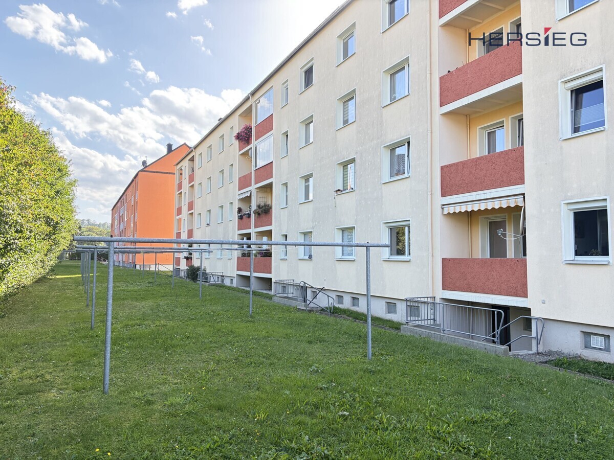 Rückseite und Wäscheplatz