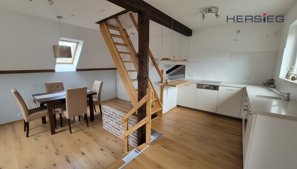 Loft im 1. OG (mit KI bearbeitet)