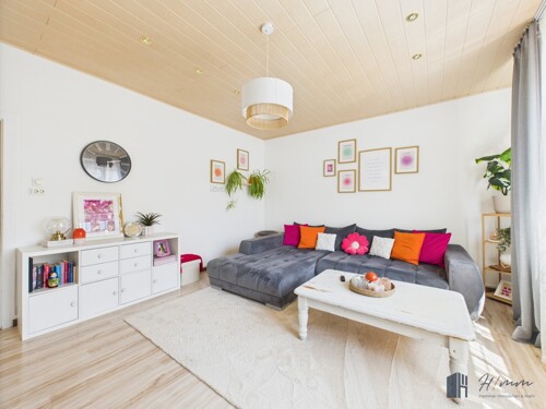 Wohnzimmer 1 OG