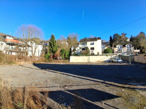 Außenansicht-Grundstück