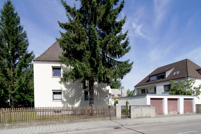 Außenansicht Eingang