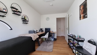 Kind / Büro