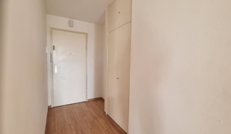 Flur mit Schrank