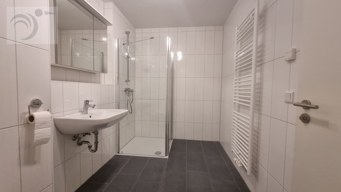 ... und Dusche