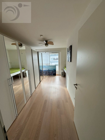 Maisonettewohnung mit großer Terrasse und offener Küche - Photo 1