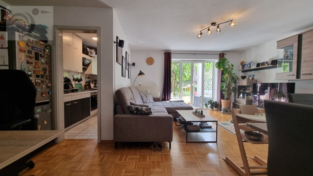Geräumige 2 Zimmerwohnung nähe Klinikum für Gartenliebhaber! - Photo 3