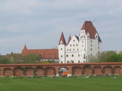 Klenzepark m. Schloss