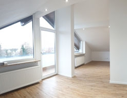 Küchenbereich Blick zum Wohnbereich