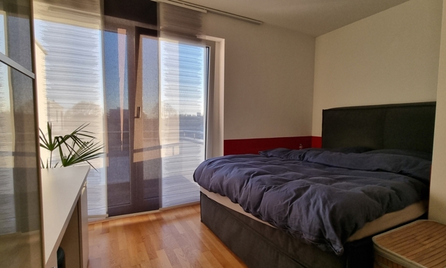 Maisonettewohnung mit großer Terrasse und offener Küche - Photo 1