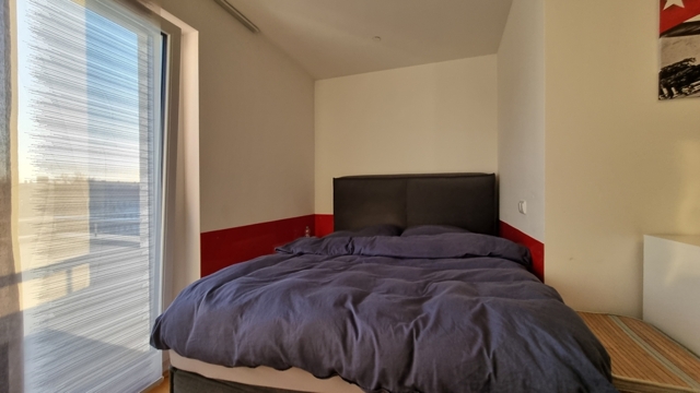 Maisonettewohnung mit großer Terrasse und offener Küche - Photo 2