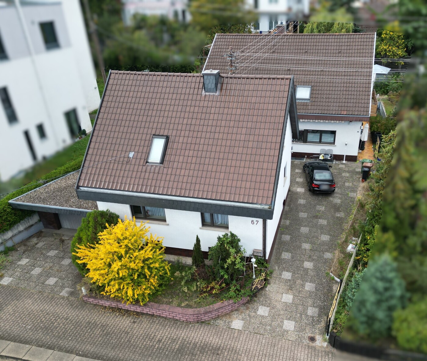 _Hausansicht Vogelperspektive Straßenseite
