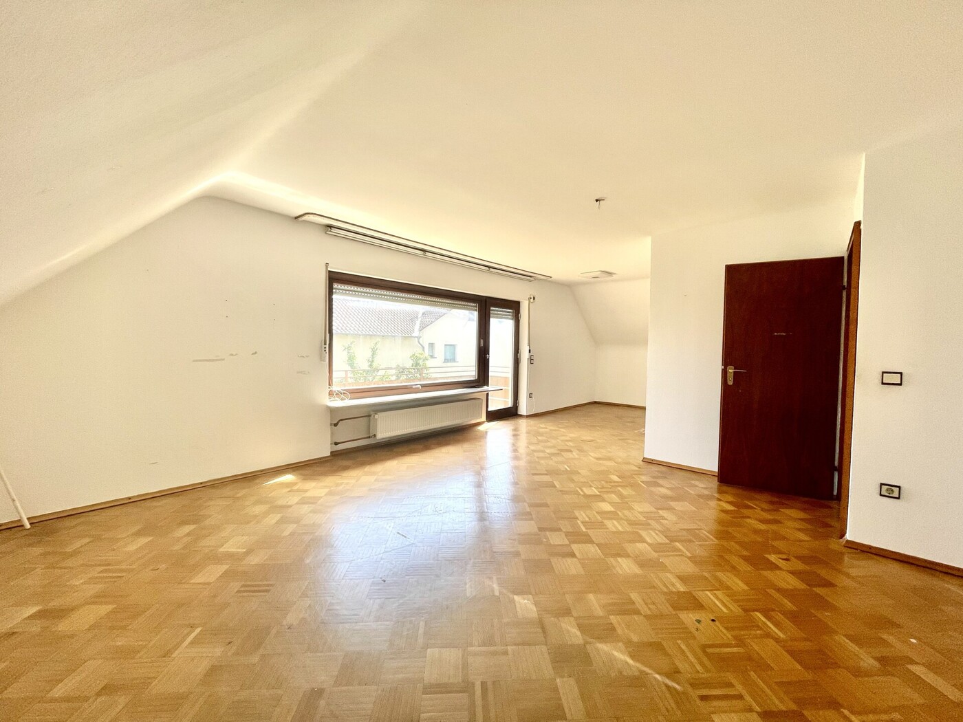 Hinterhaus Eltern/Ankleide DG