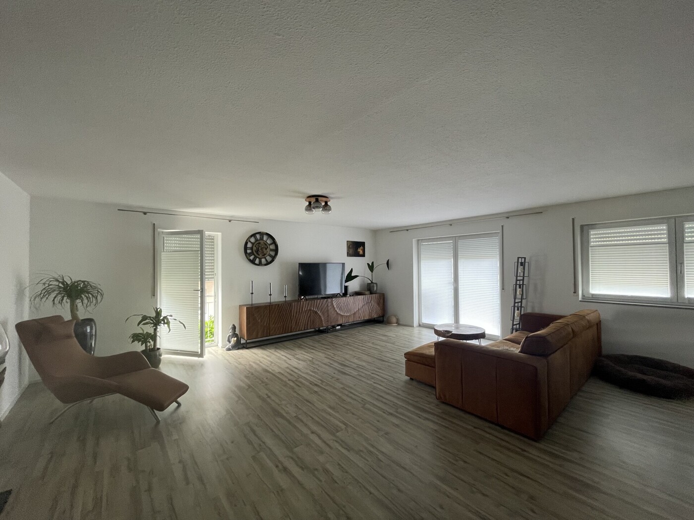 Großes Wohnzimmer Maisonette DG links