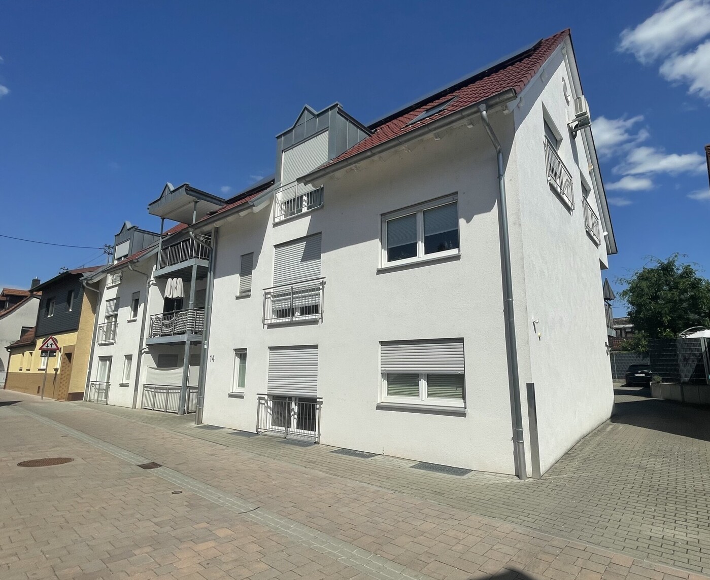 Straßenansicht