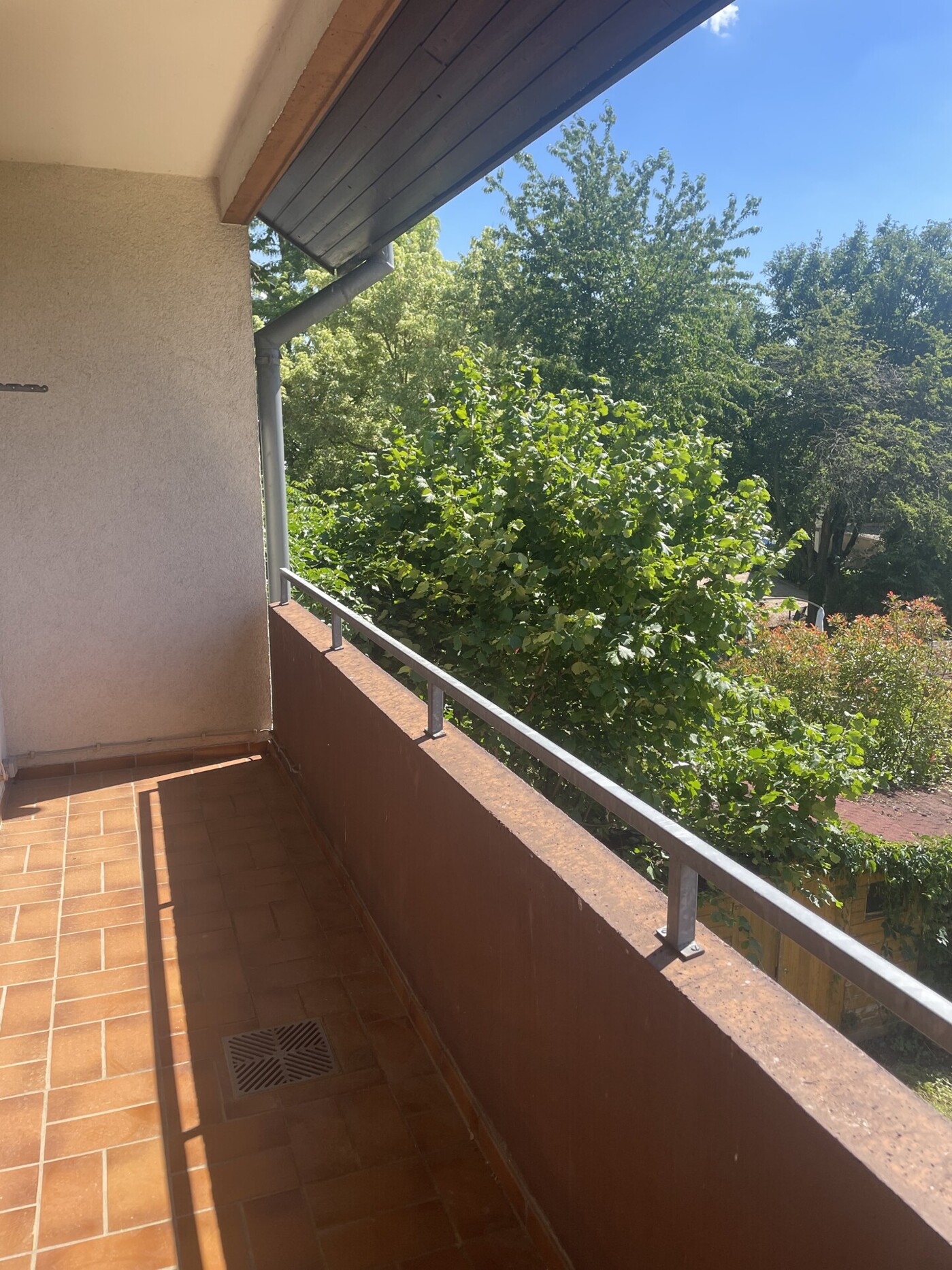 Sonniger Balkon