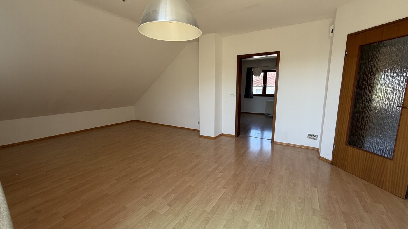 Ess-/Wohnzimmer DG
