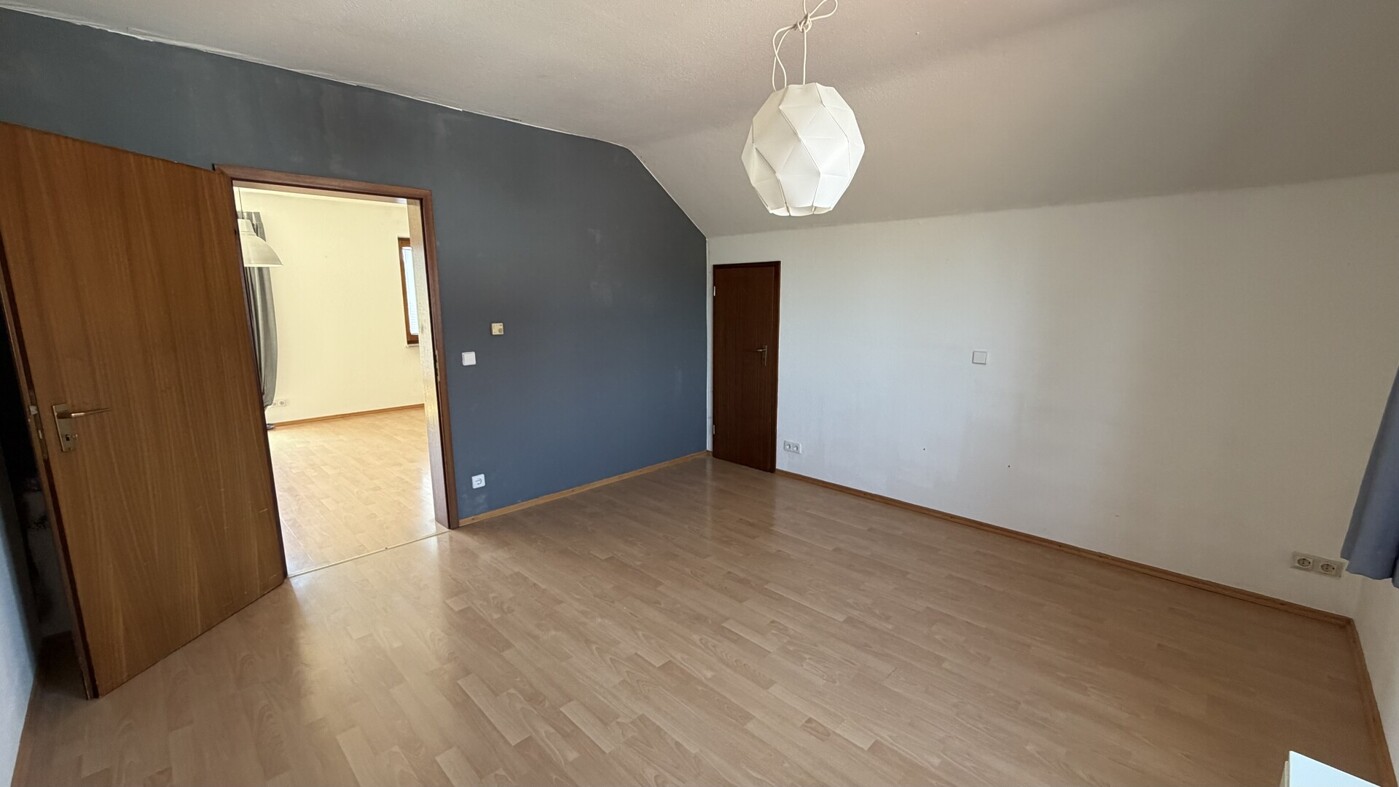 Schlafzimmer DG