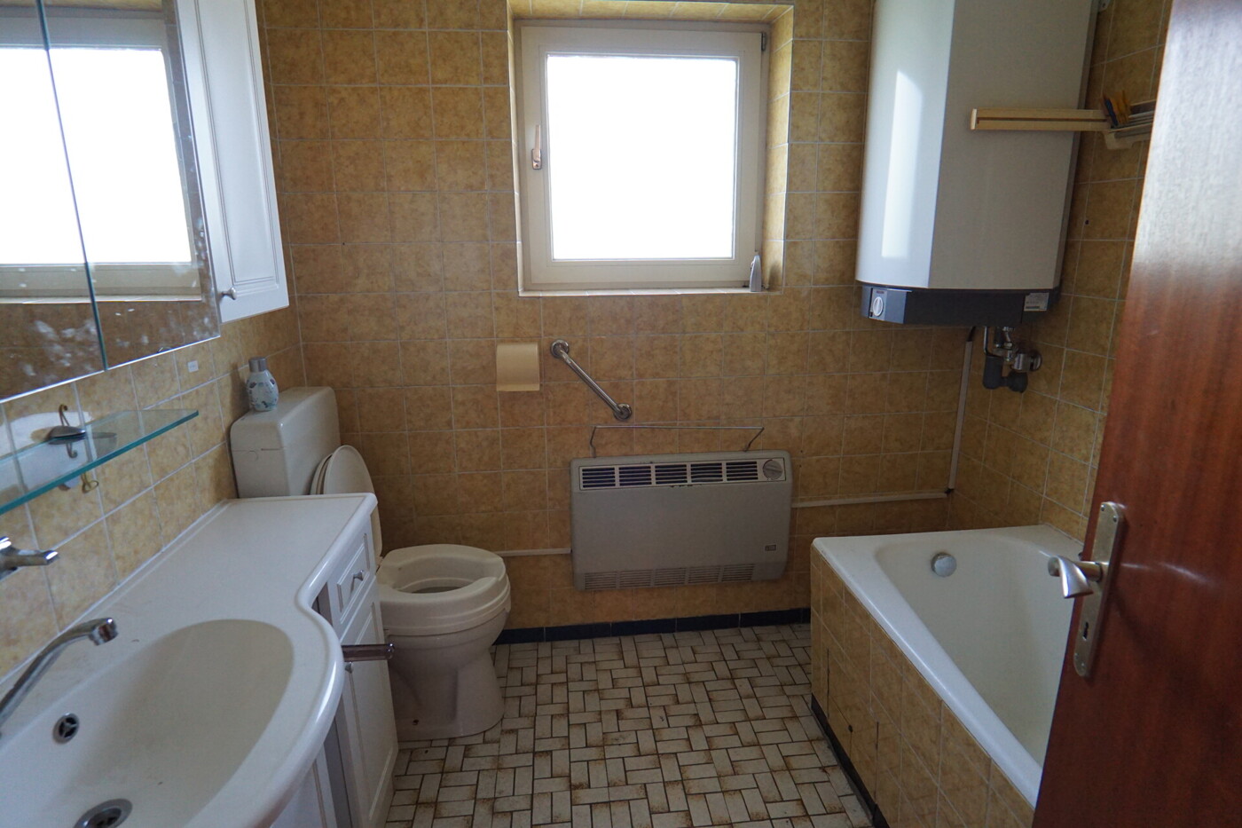 Badezimmer EG