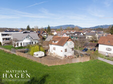 Grundstück mit Altbestand