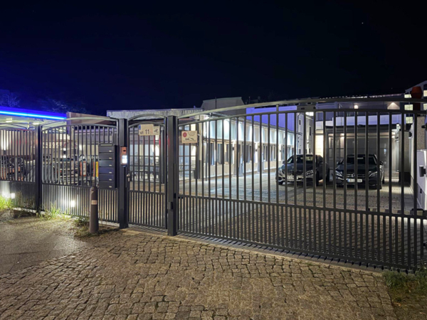 Gesichert und Videoüberwacht