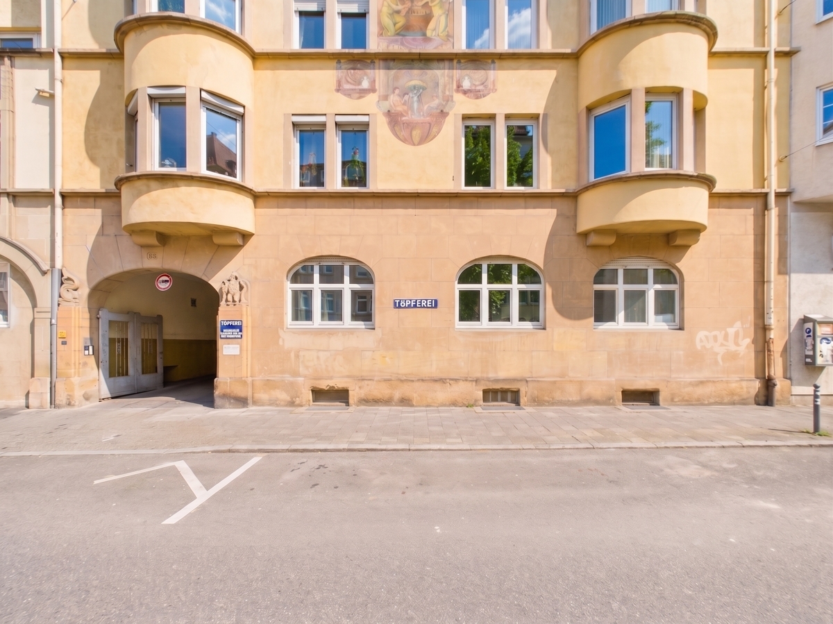 Straßenansicht