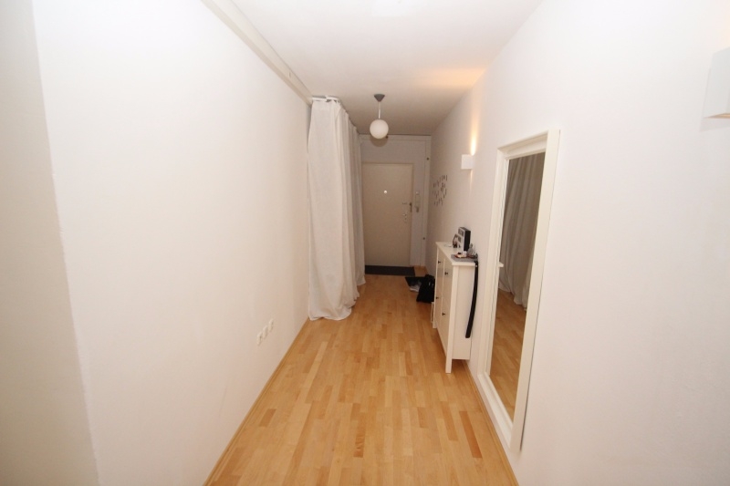 Hübsche 2-Zimmer-Wohnung mit Balkon in der Ebenauer Straße 1.08.2026 - Foto 1