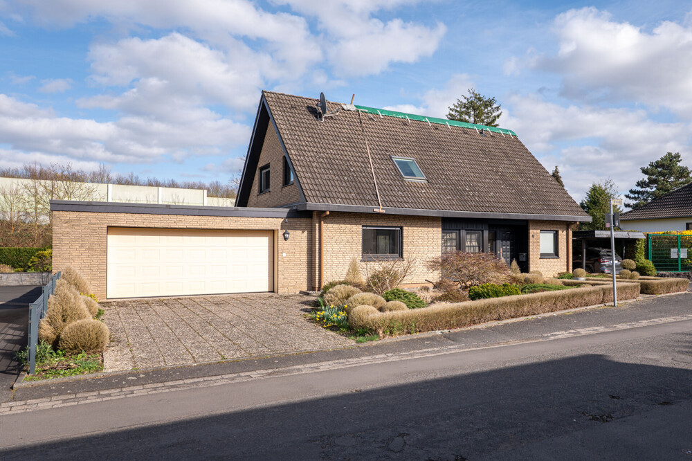 Straßenansicht