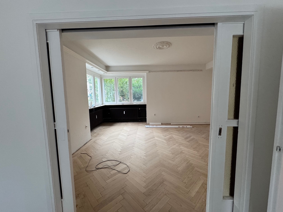 Wohnung im Erdgeschoss mit Südbalkon in der Weststadt - Photo 1