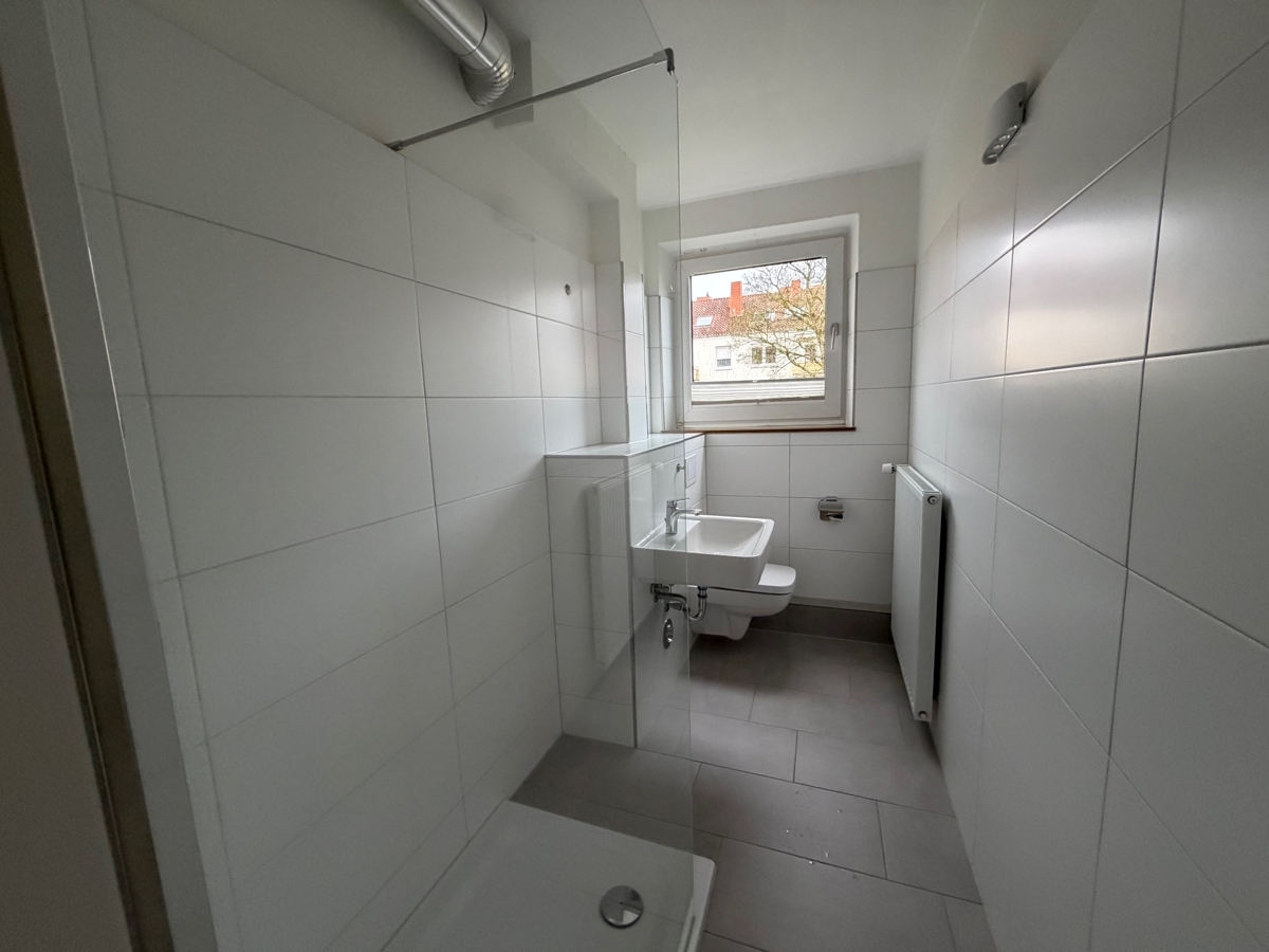 Etagenwohnung 3 Zimmer mit Balkon - Foto 2