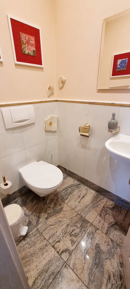 1OG-Gäste-WC