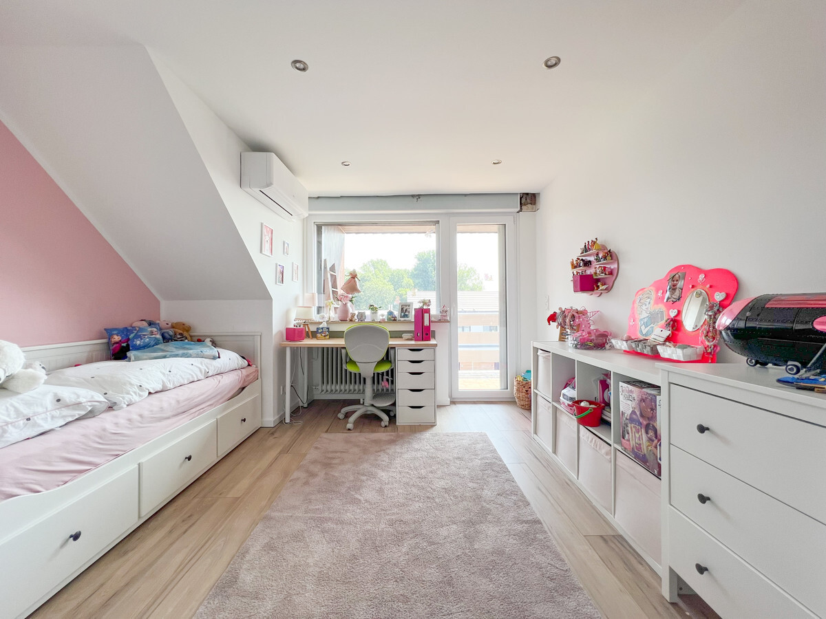 Kinderzimmer links