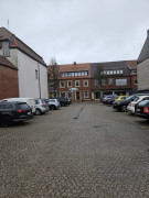 benachbarter Parkplatz 1448